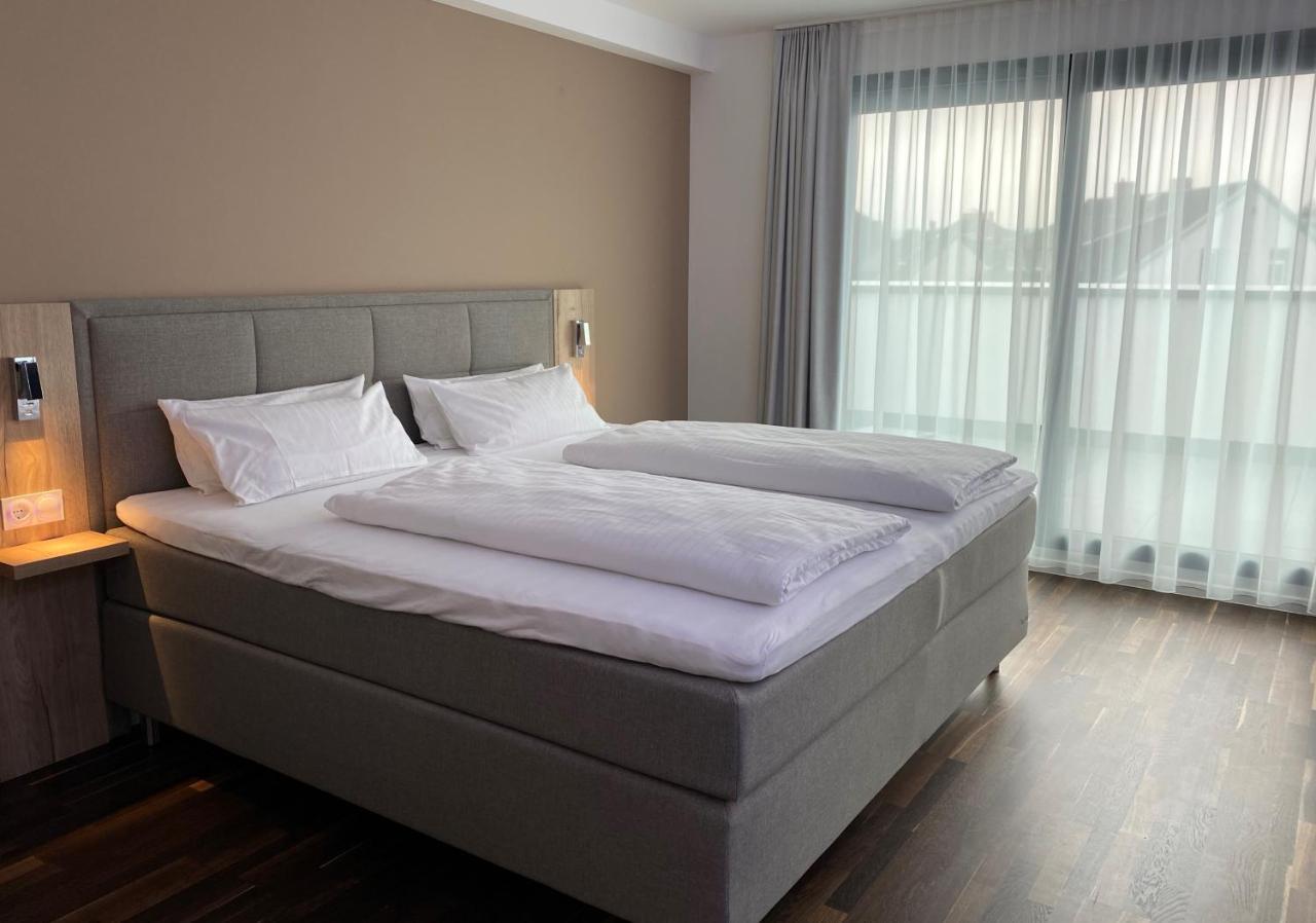 Hotel B4 ليمبورغ ان دير لان المظهر الخارجي الصورة