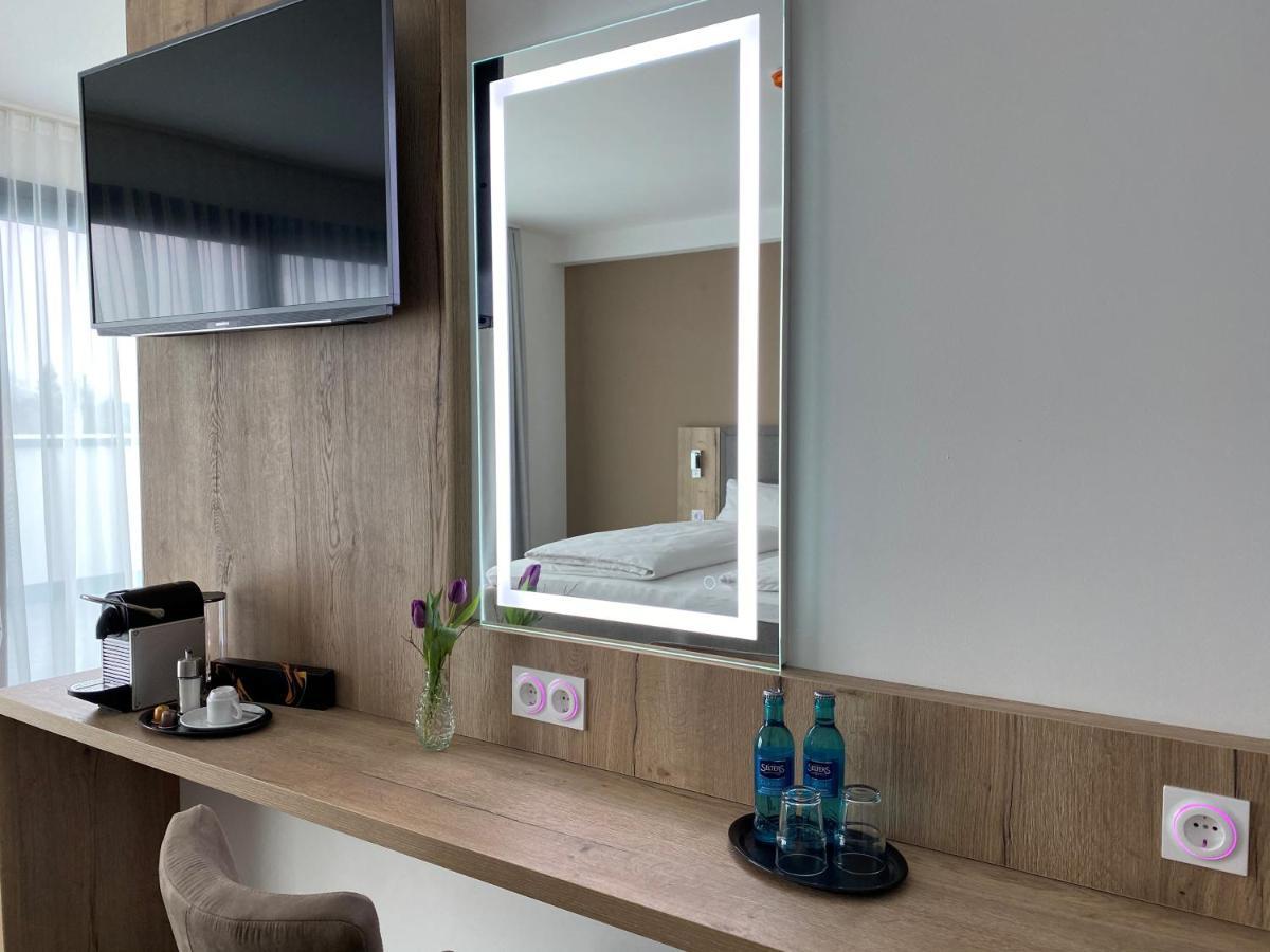 Hotel B4 ليمبورغ ان دير لان المظهر الخارجي الصورة